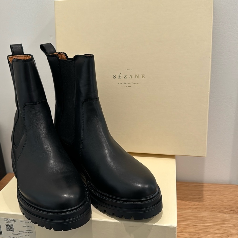 Sezane Lena Lugsole boots black size US 8 unworn
